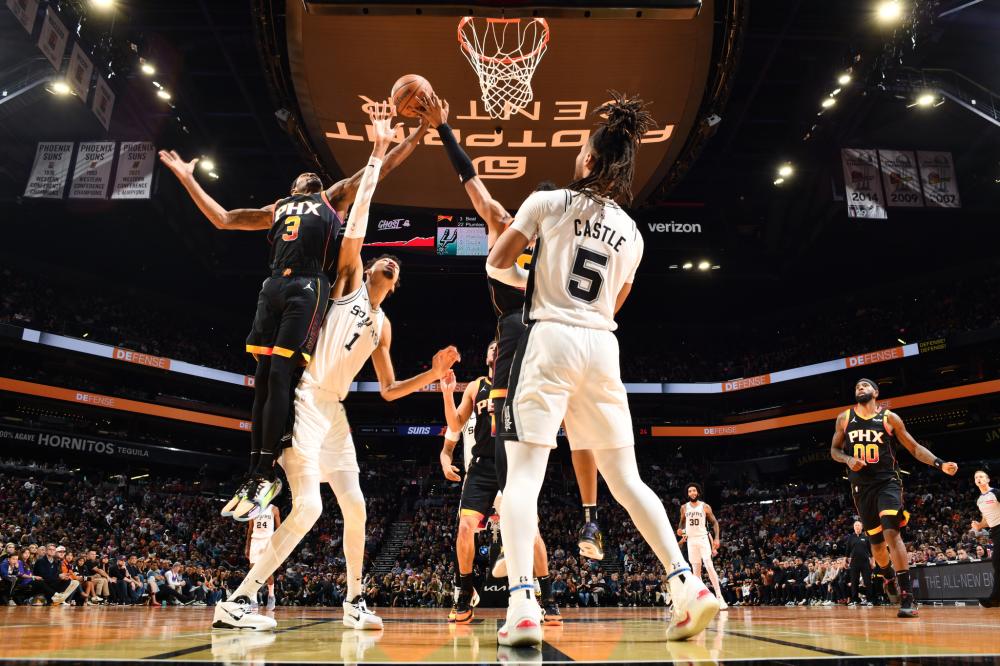 场约4万人 场约4万人